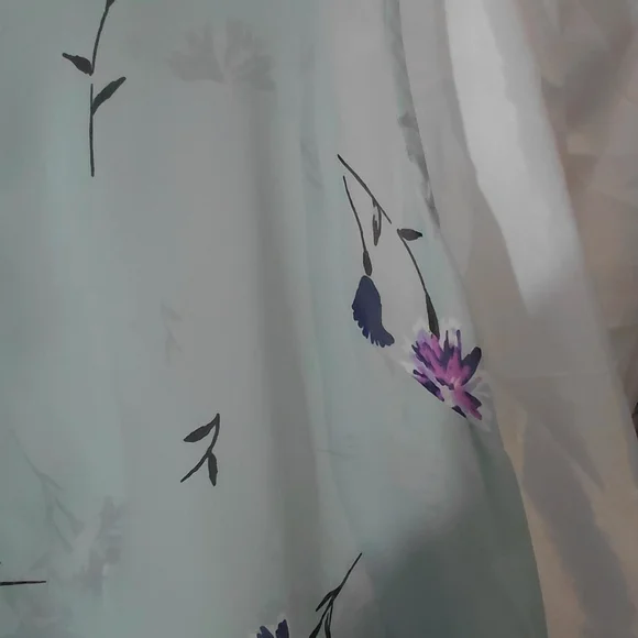 attention Mint Green Sleeveless Floral Button-Front Blouse - Picture 6 of 9